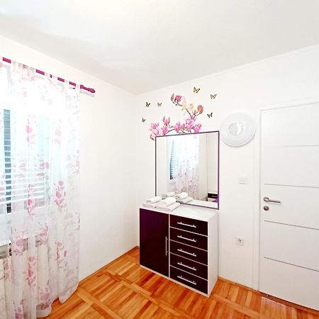 Apartment Silvia Makarska Exterior foto